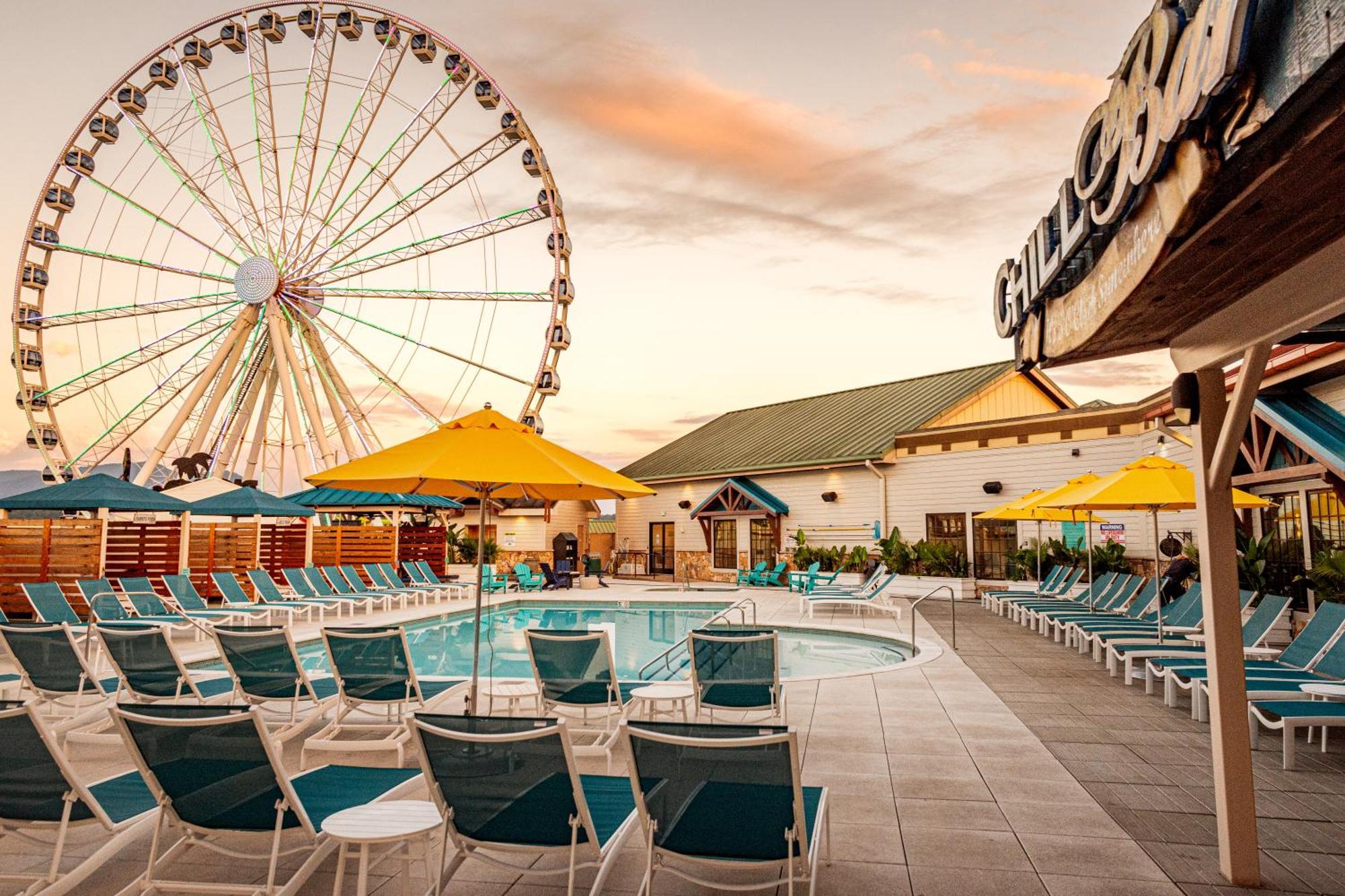 Margaritaville Island Hotel Пиджен Фордж Екстериор снимка