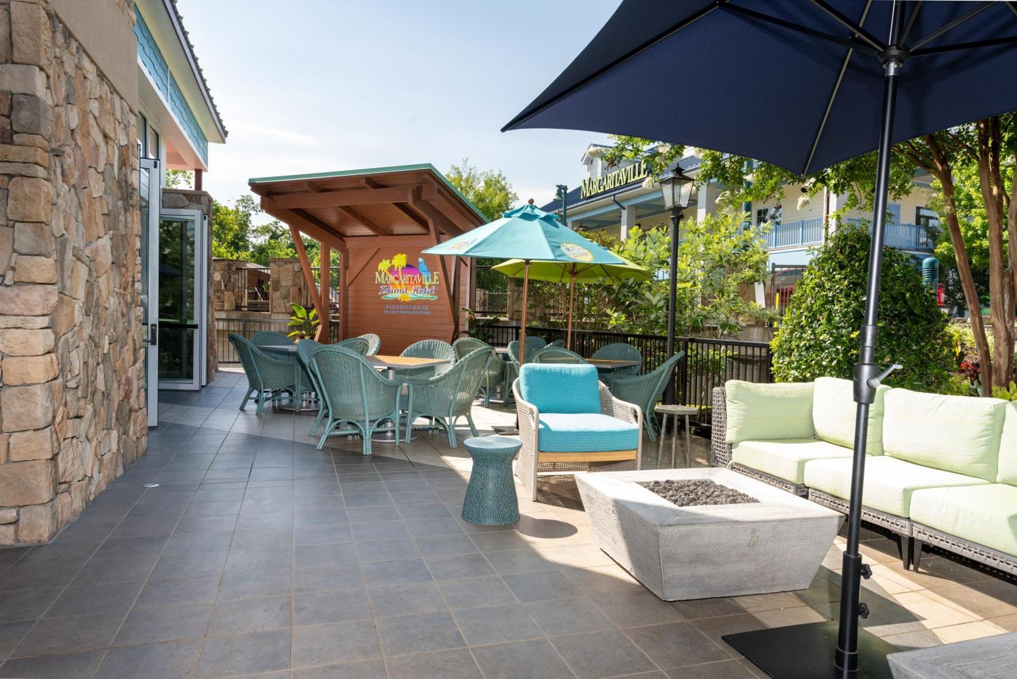 Margaritaville Island Hotel Пиджен Фордж Екстериор снимка